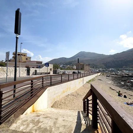 Barcarello & Sea Hébergement de vacances *